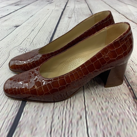 Velluto Shoes - Velluto Brown Italian Snake Skin Leather Heels
